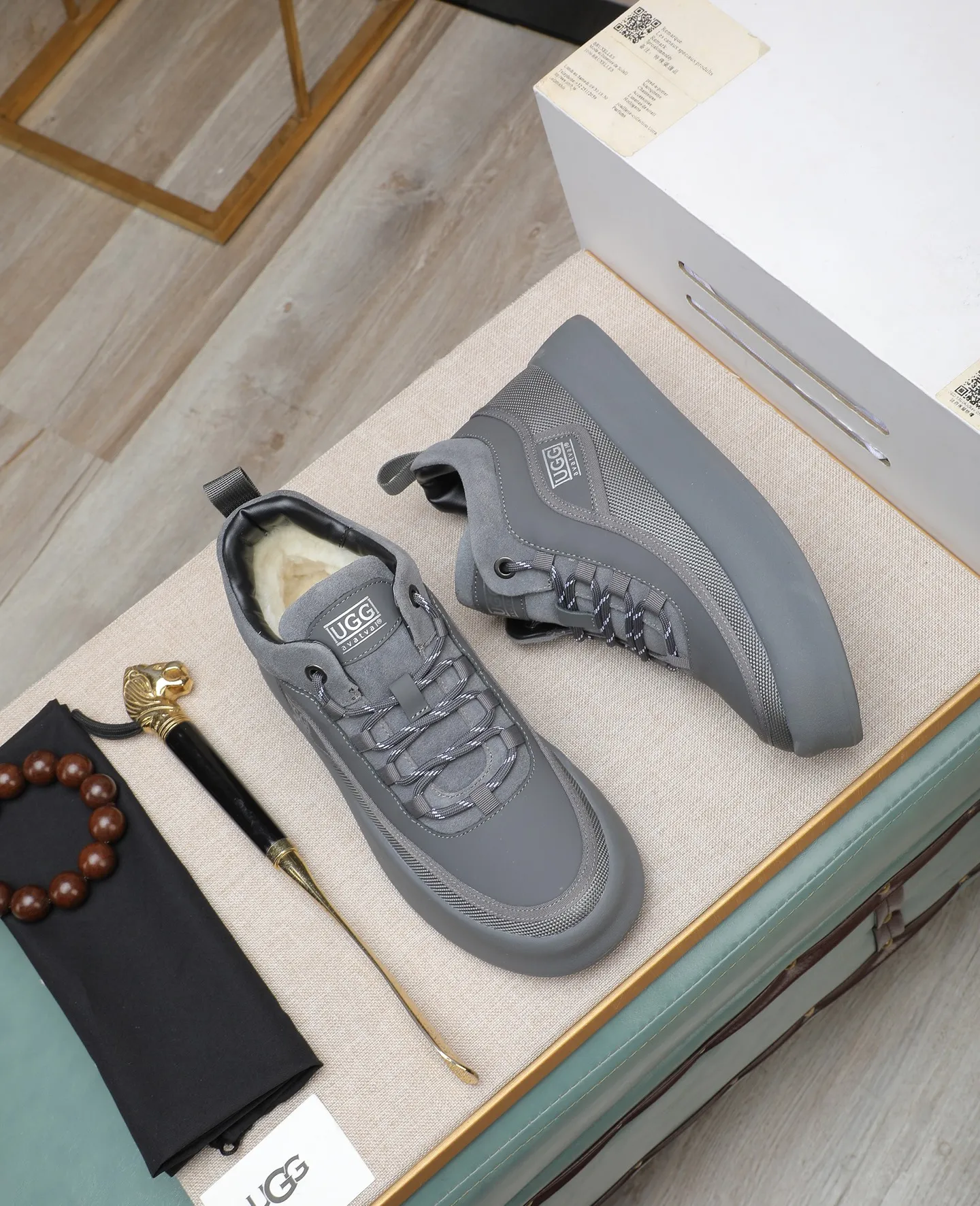 Men's shoes 💰660 IUGGI new retro presbyopia men's shoes, casual and versatile, full of high-end sense, fashionable, luxury and personalized style, joint style, retro presbyopia factor, full of handsome style, first layer suede cowhide, lining wool, rubber outsole, light and non-slip size: 39-44